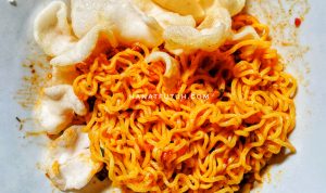 Review Indomie Hypeabis Rasa Ayam Geprek