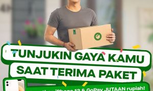 Lomba Foto Gaya Terima Paket Berhadiah iPhone 12 & Gopay 5 Juta
