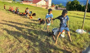 Eksplorasi Kesenangan Bermain di Lapangan Bersama Anak Boks