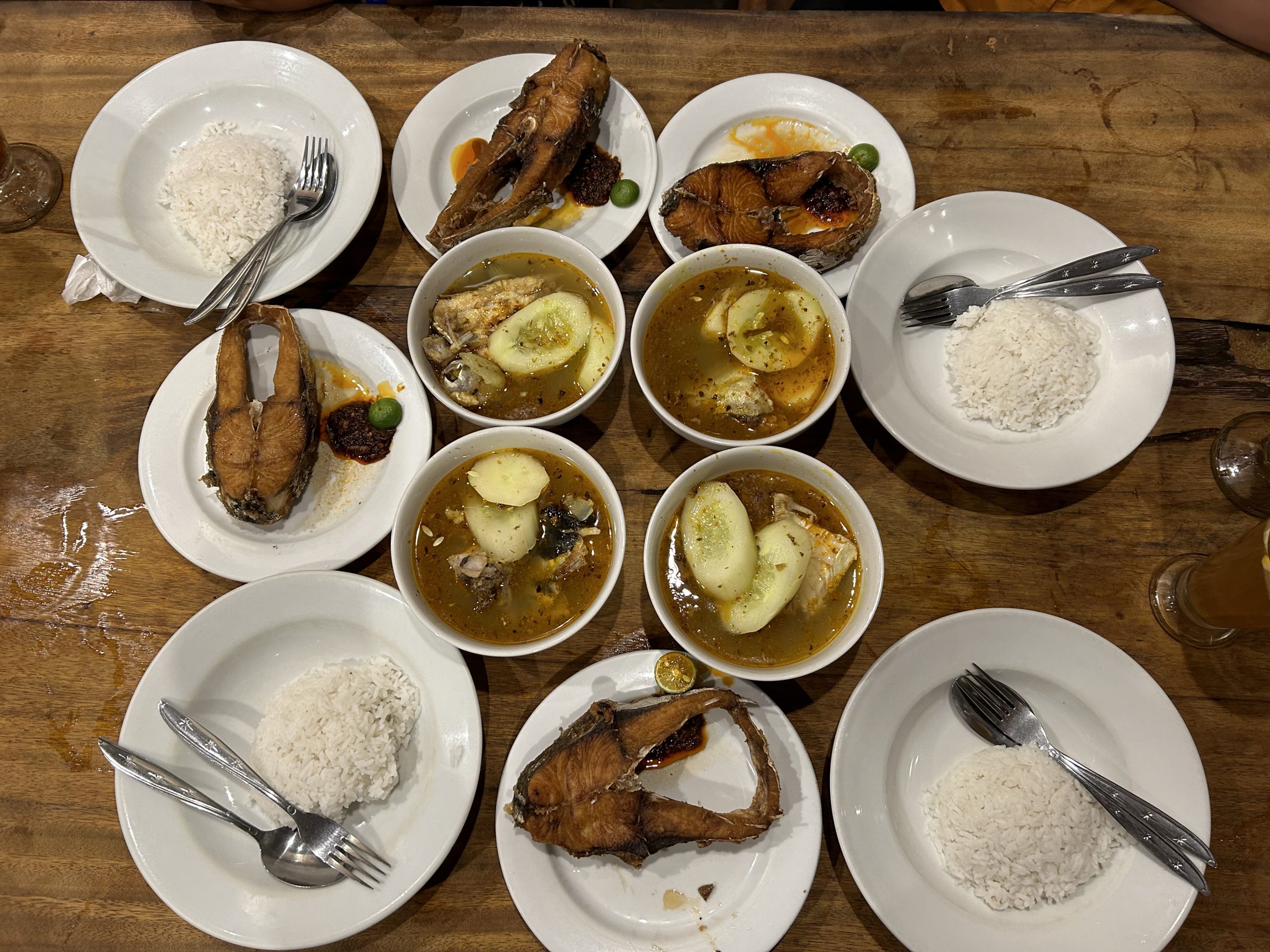 Menu Andalan Warung Mak Beng