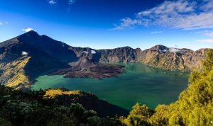 Eksplorasi Wisata Lombok Lebih Nyaman Dengan Sewa Mobil