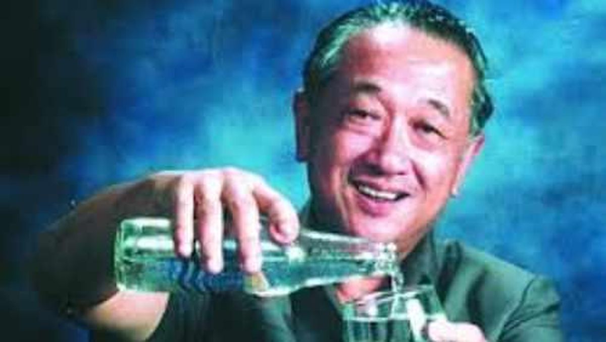 Tirto Utomo Pendiri AQUA